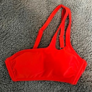 Bathing suit top from target| worn once great condition